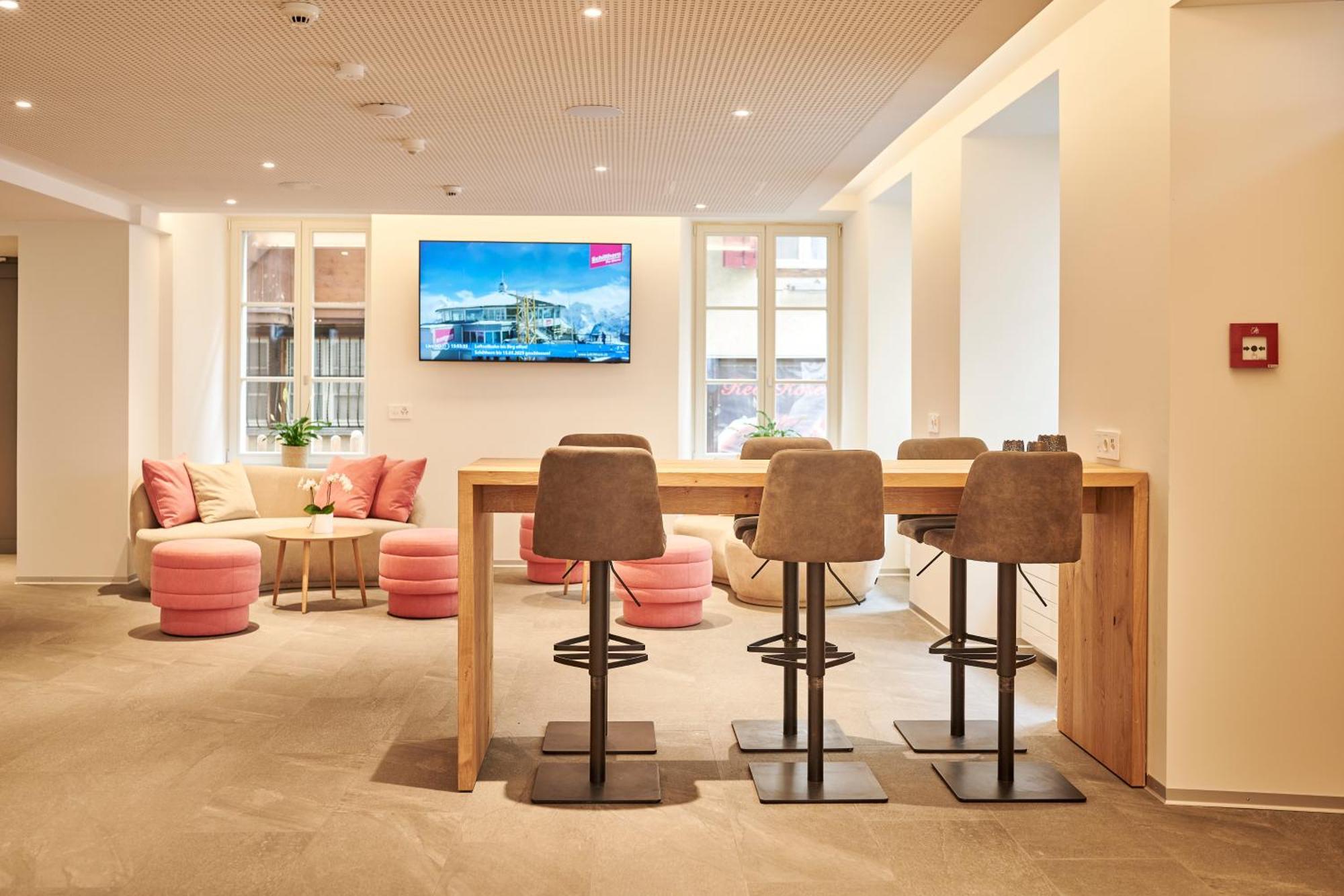 Aparthotel Krone - Self Check-In Unterseen Extérieur photo
