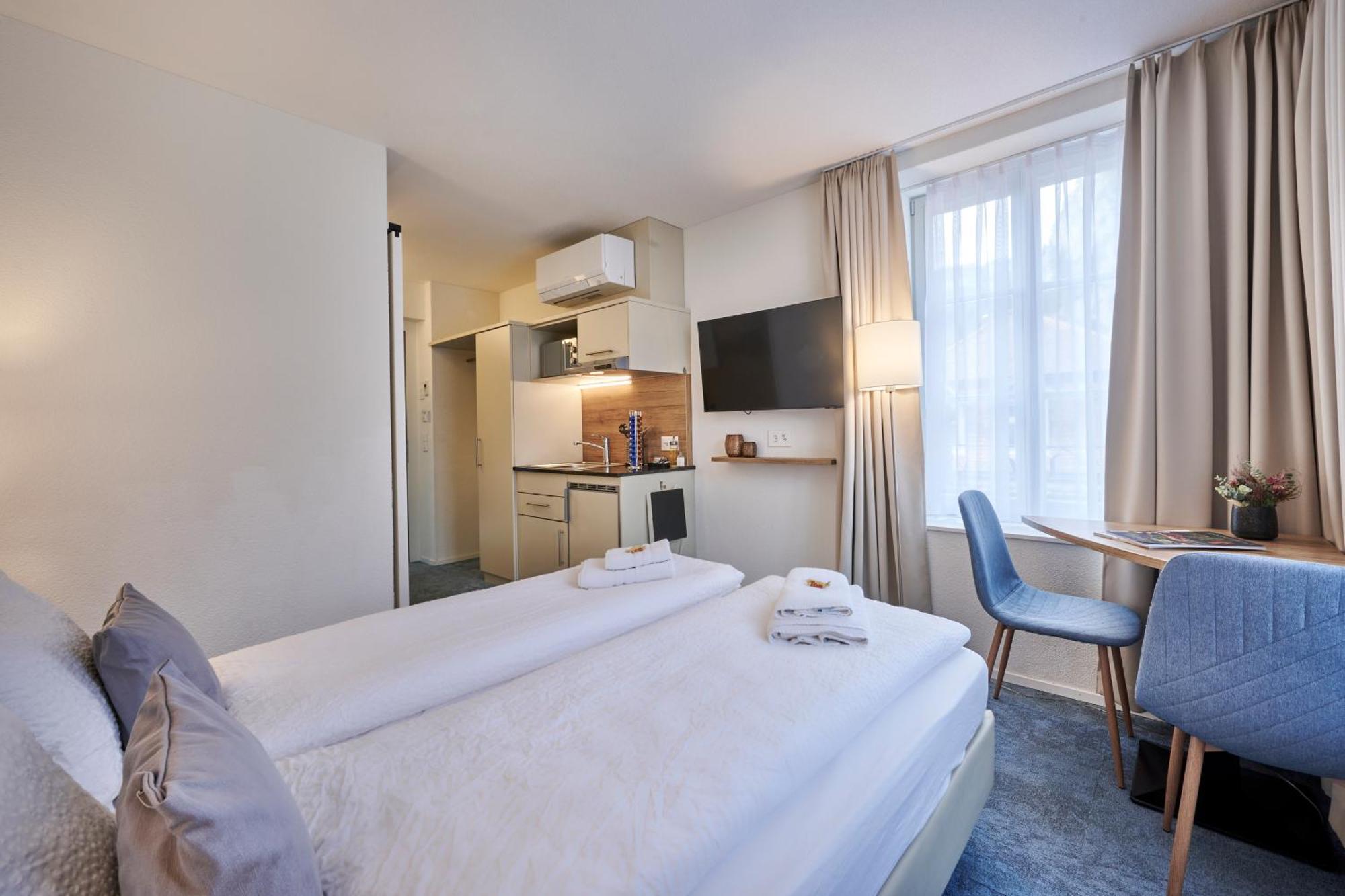 Aparthotel Krone - Self Check-In Unterseen Extérieur photo